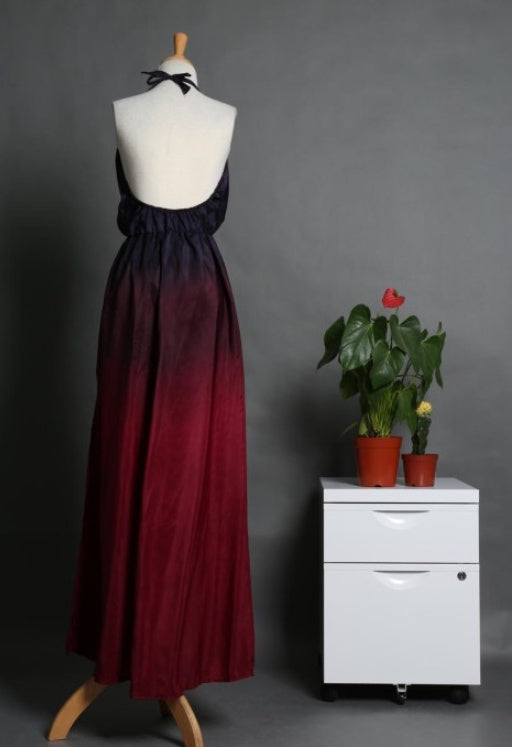 AliExpress hanging neck split dress female new European and American fashion rendering sleeveless dress