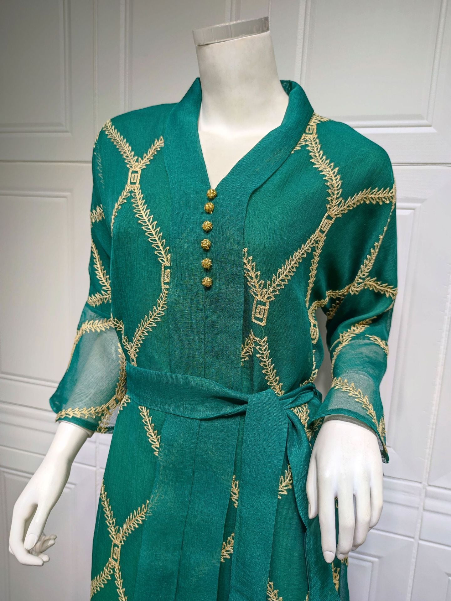 Middle East Muslim Temperament Gauze Dress