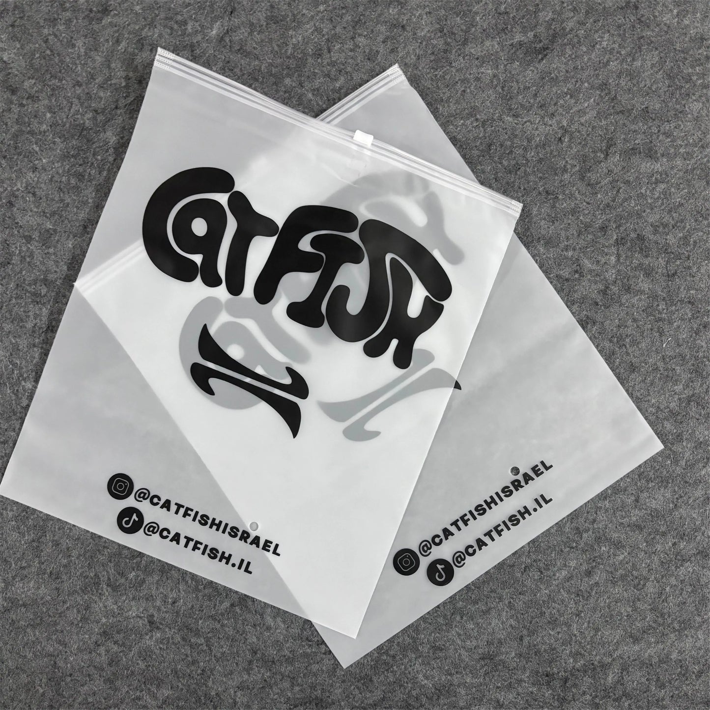 Biodegradable and environmentally friendly custom printed plastic packaging, frosted zipper bags, clothing packaging bags
