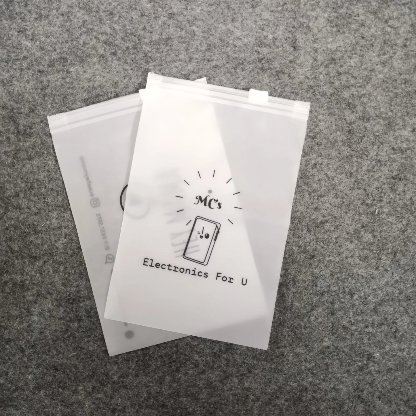 Biodegradable and environmentally friendly custom printed plastic packaging, frosted zipper bags, clothing packaging bags