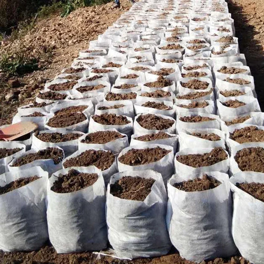 Eco-Friendly Biodegradable Nursery Bags for Plant Growth - Set of 100 Non-woven Fabric Seed Sowing Flower Pots Gardening Tools